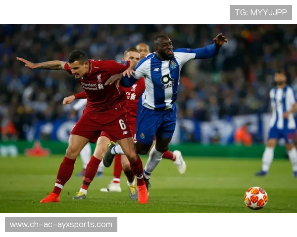 利兹联后防线人员调整仍坚决防守，利兹联队员名单