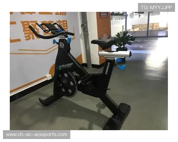 姆巴佩捐赠训练器材给家乡学校，影响力慢慢扩散